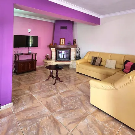 Casa Da Avo Judite Com Vista O Castelo De Holiday home